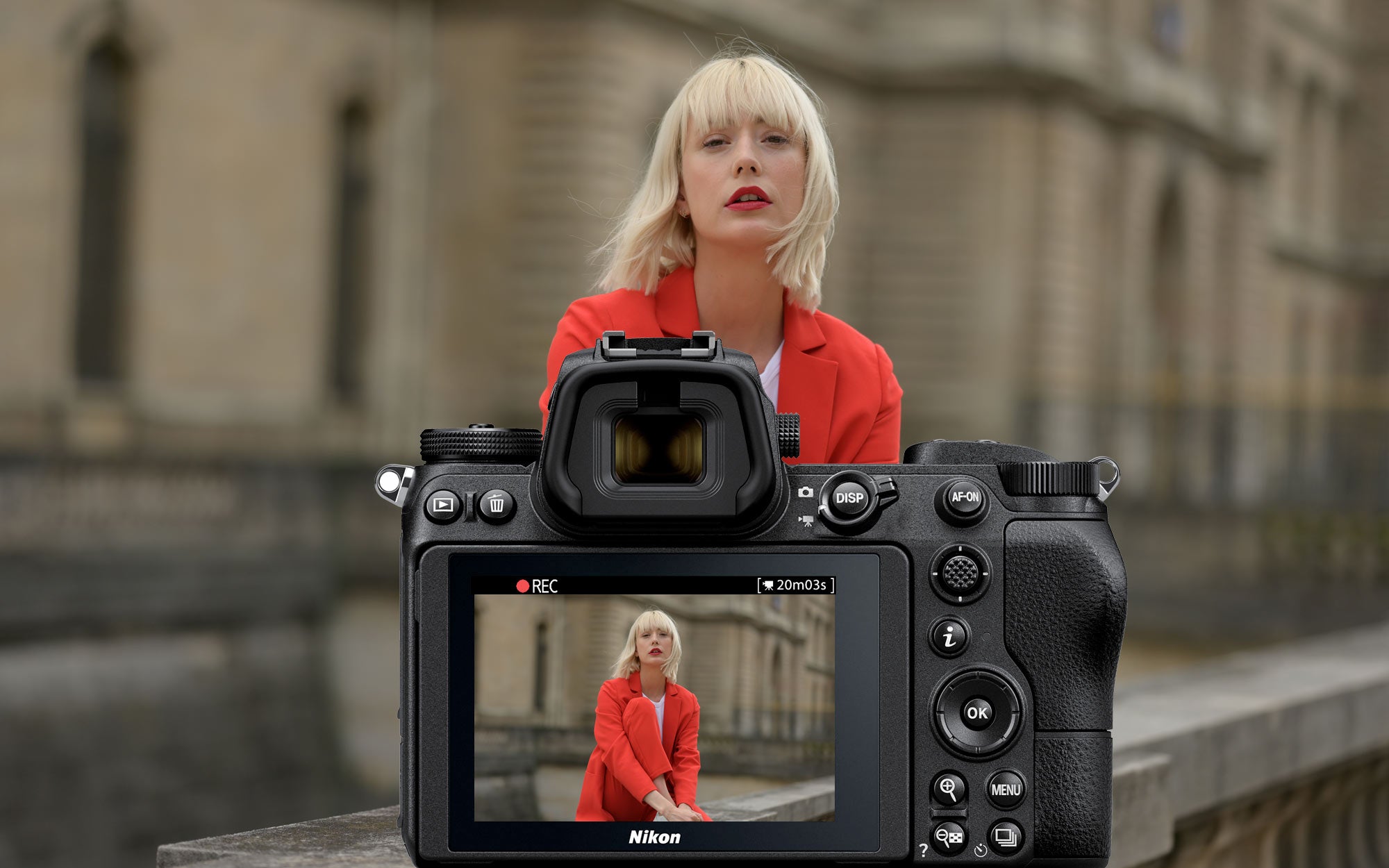 Nikon Z 85mm f/1.8 S Nikkor Lens - The Camerashop