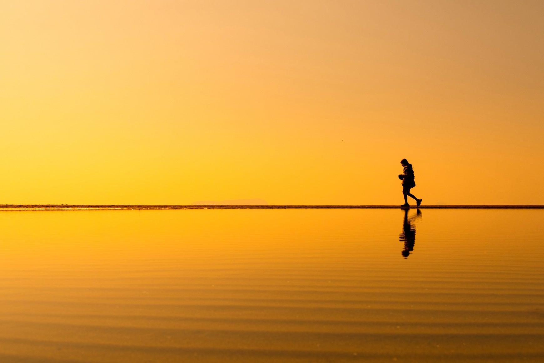 Tamron 17-70mm f/2.8 Di III-A VC RXD Lens for Fujifilm X-Mount - The Camerashop