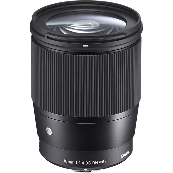 Sigma 16 mm f/1.4